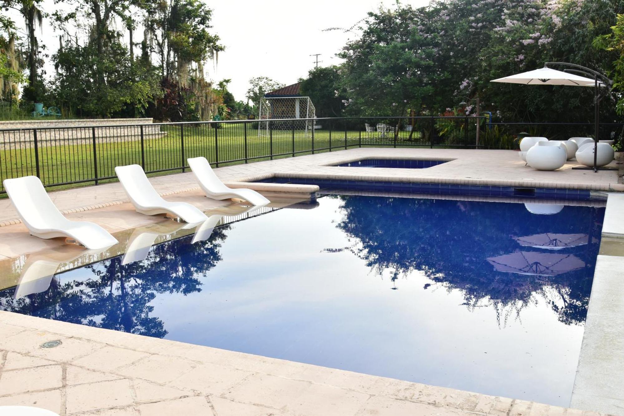 Finca Hotel Los Girasoles Montenegro Exterior photo