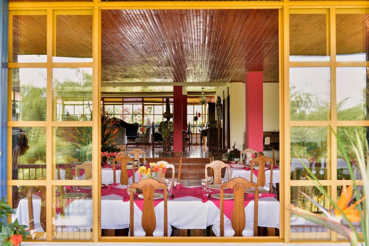 Finca Hotel Los Girasoles Montenegro Exterior photo
